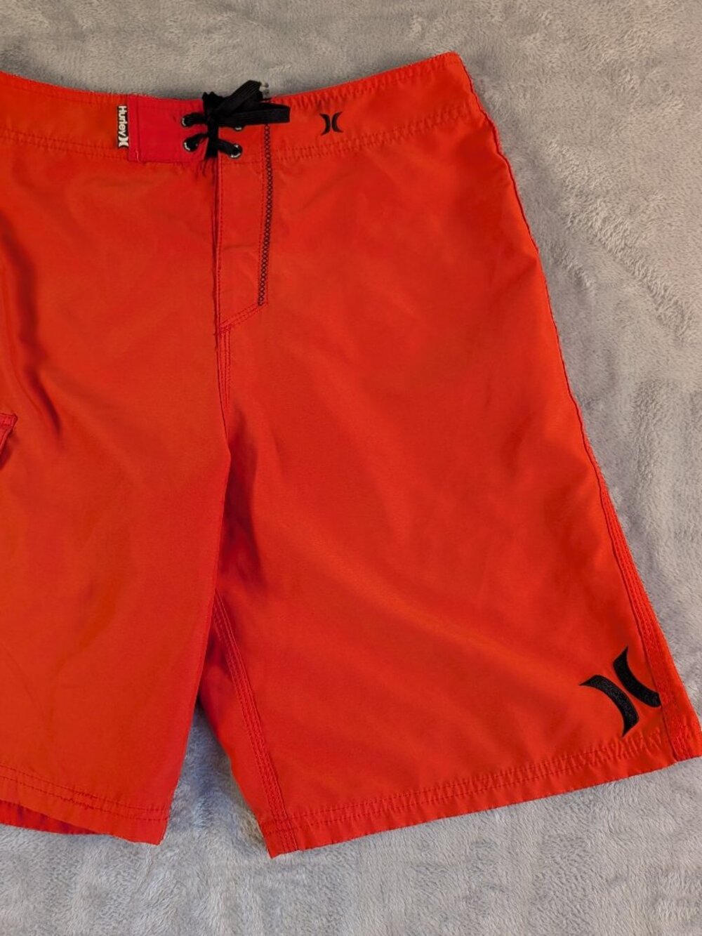 Hurley Men's Red Size 32 Board Shorts Unlined With Pocket Triple Stitched